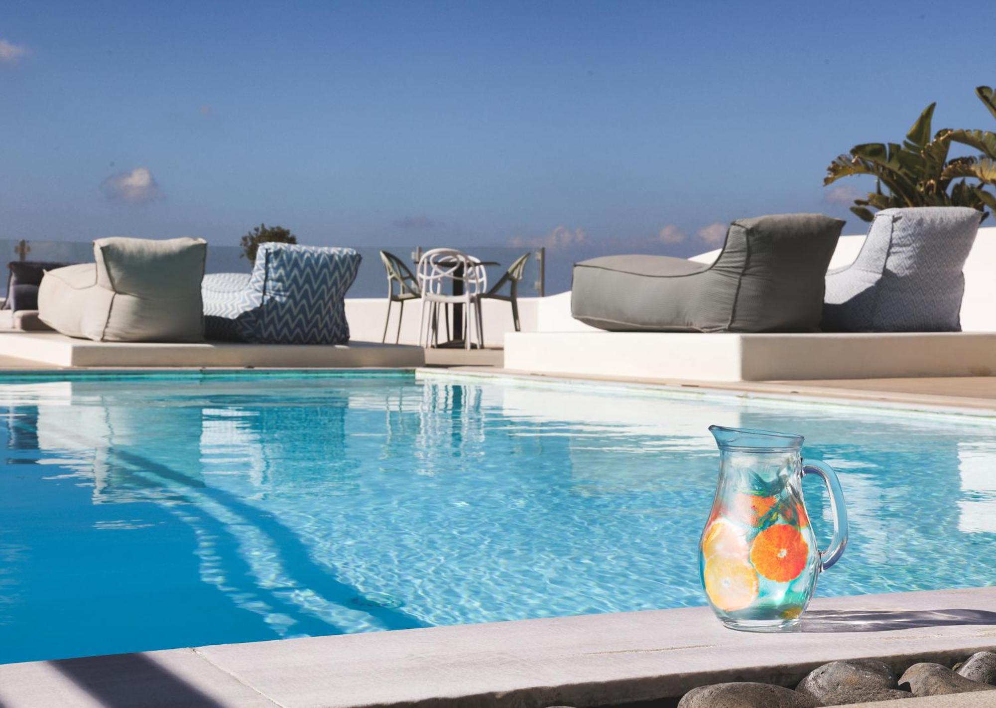 Amity Suites - Adults Only Fíra Kültér fotó